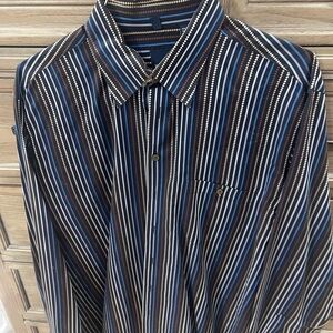Men's Long-Sleeve Vertical Stripe Button-Down Shirt in Blue and Brown